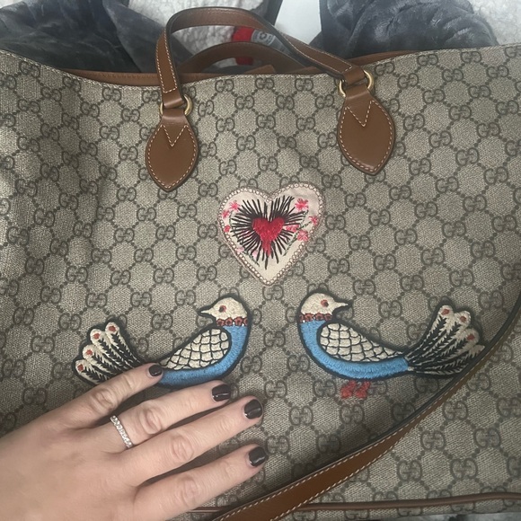 Gucci Tote Bag - Picture 2 of 15